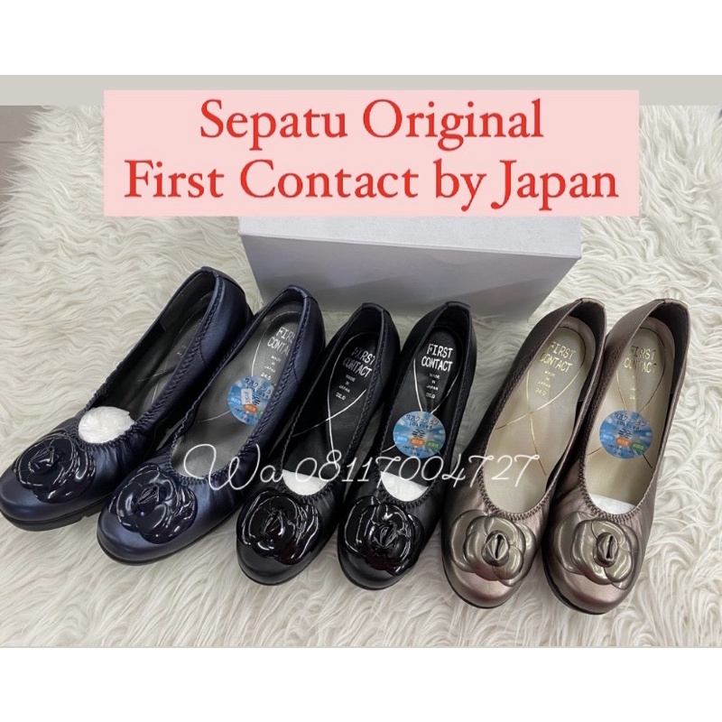 Sepatu First Contact kulit