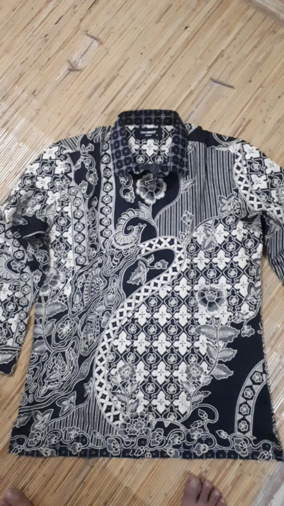 Maginot Kemeja Batik Pria Nirankara-ls Lengan Panjang