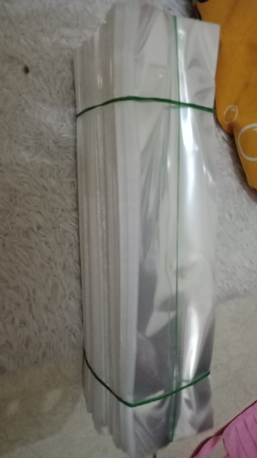 Plastik Opp Kaca 5-9 Cm ( Harga 1 Kg) / Plastik Aksesoris