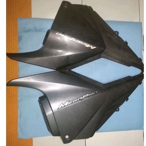 Cover dop aki honda megapro new monoshock asli ori