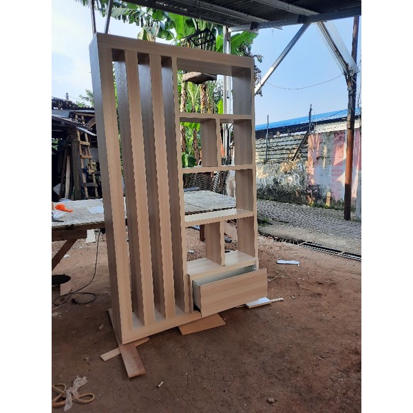 partisi minimalis modern sket skat ruangan hpl