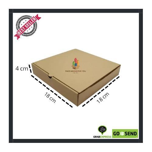 

Dus Pizza Polos (18 x 18 x 4)