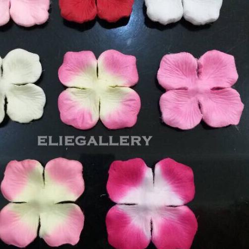 ✦ Rose Petal Putih 500 GRAM / Kelopak Mawar White / Karpet Bunga / Bunga Tabur / Kuntum Mawar Dekora