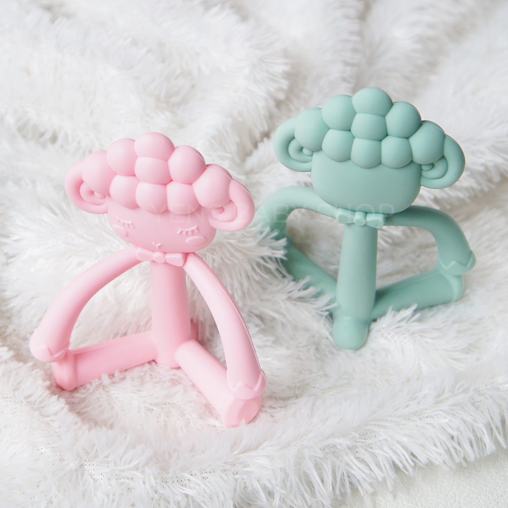 GEORGE BABY Silicone Teether Sheep / Gigitan Bayi