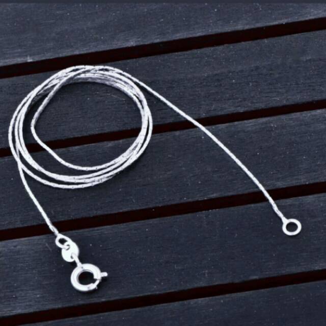 Kalung xuping asli. Ada loggo xupingnya