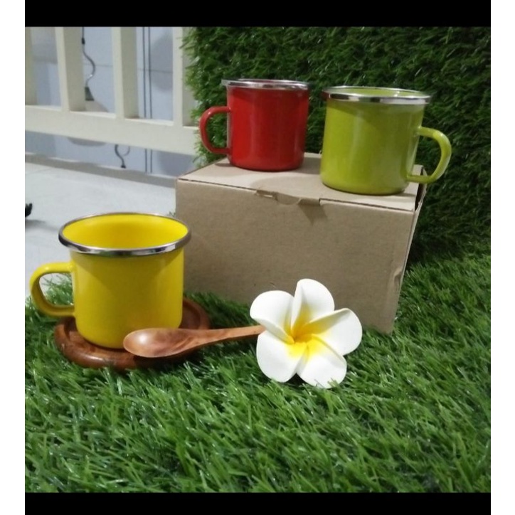 cangkir/mug enamel 6,5 cm