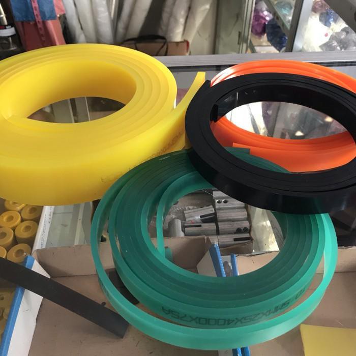 

Unik Rakel basis air WARNA HIJAU 5milix25mili (4mtr) Diskon