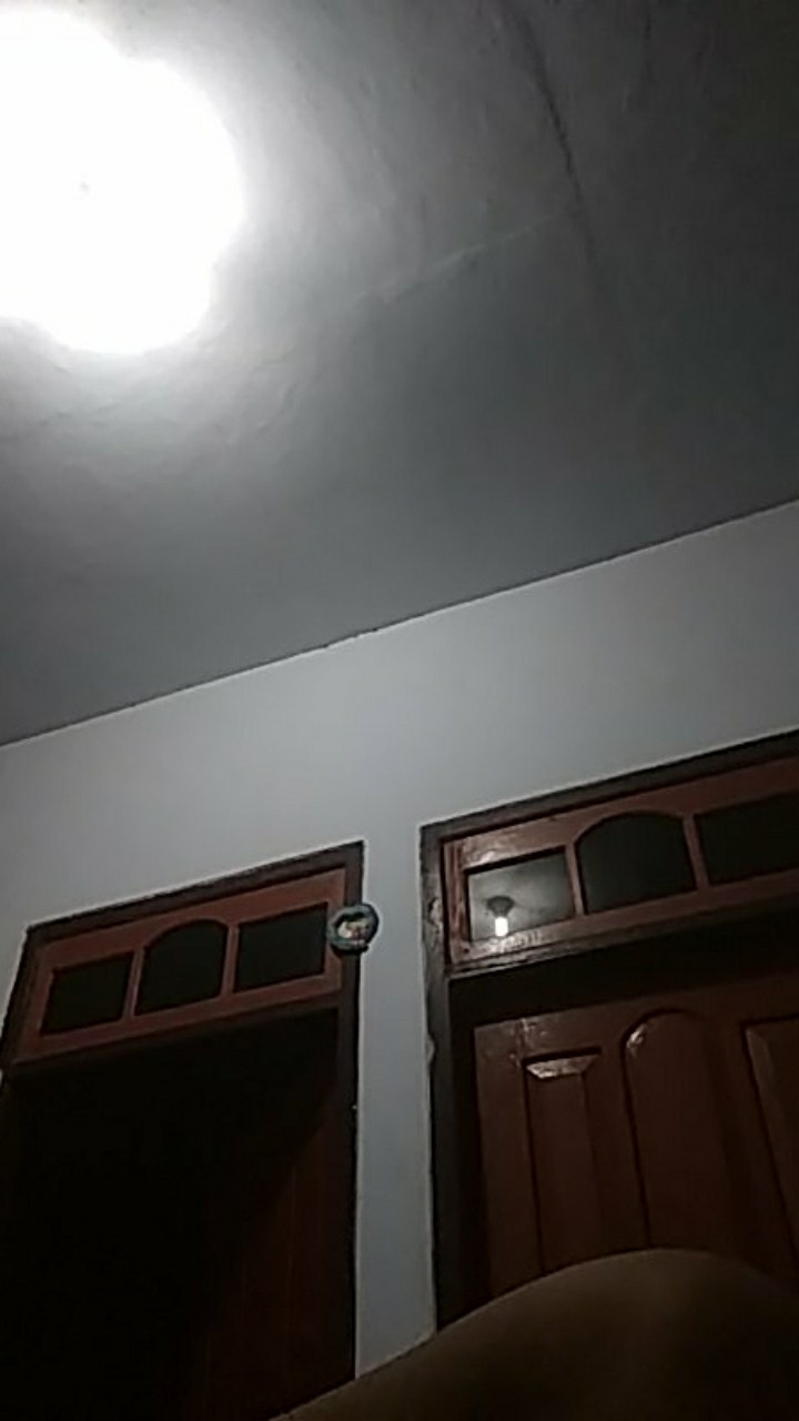 Kemeja Batik Pria Lengan Panjang Motif Tanahan Merah