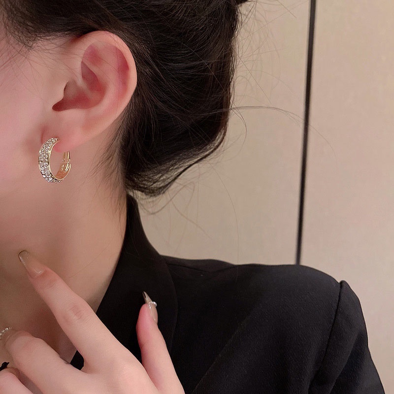 Anting Bulat Bahan Sterling silver 925 Hias Berlian Gaya Mewah Untuk Wanita