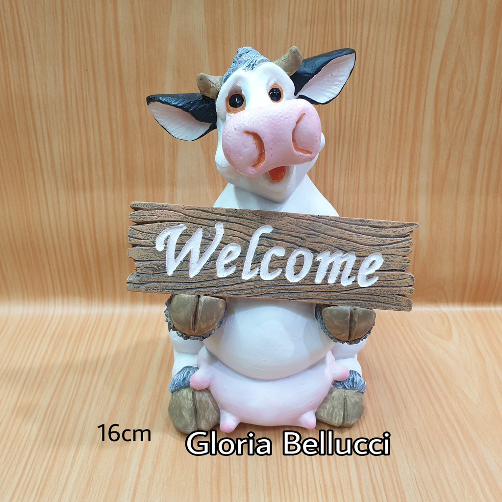 patung pajangan sapi welcome duduk miniatur cow