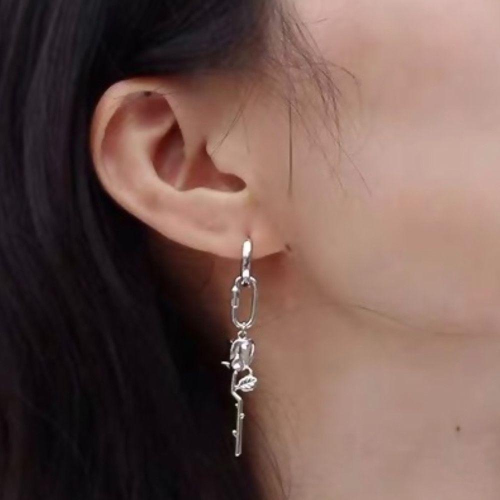 Mxbeauty Anting Mawar Perempuan Hadiah Kepribadian Fashion Perhiasan Temperamen Retro Menjuntai Anting