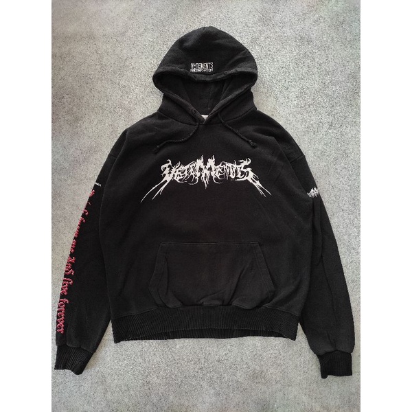 VETEMENTS HOODIE SECOND