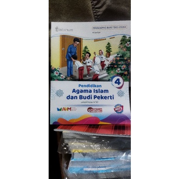 

Terbaru Pendidikan agama islam dan budi pekerti kelas 4 SD/MI Revisi tiga serangkaii