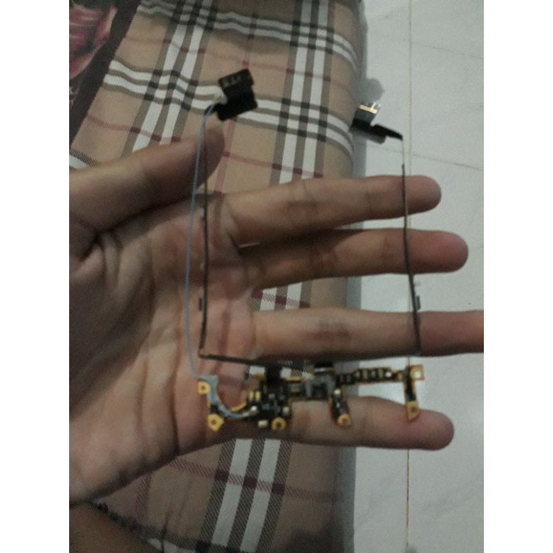 Mesin Bawah HP Sharp Aquos SH04H SHV34 506SH