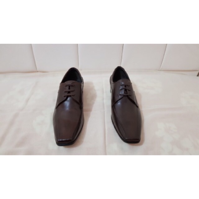 SEPATU PRIA BRANDED - DEMOCRATA