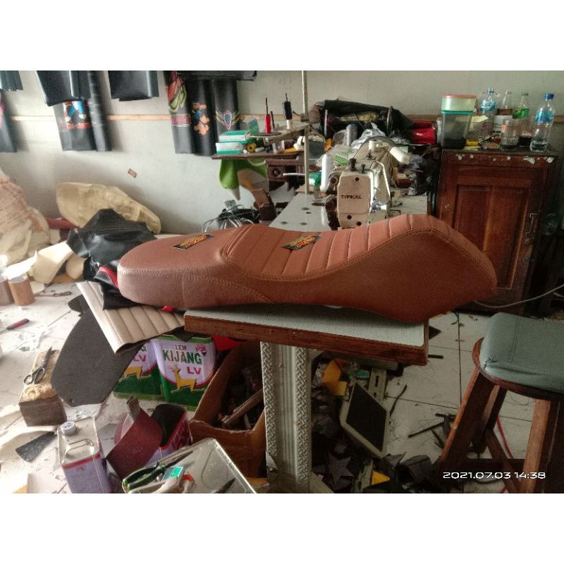 Jok Fino caferacer model double seat