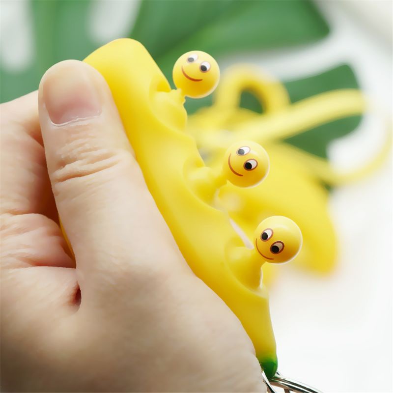 Mary 2.95x1.38x1.38in Menghilangkan Stress Mainan Dekompresi Stretch Banana Keychain Toy