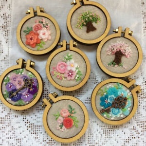 Mini Wood Embroidery Cross Stitch Frame Hoop Pendant Laser Cut For Jewelry Necklac DIY Handicraft Sewing Accessories