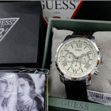 Jam Tangan Pria G*UESS LEATHER W0380G2 [ORIGINAL]