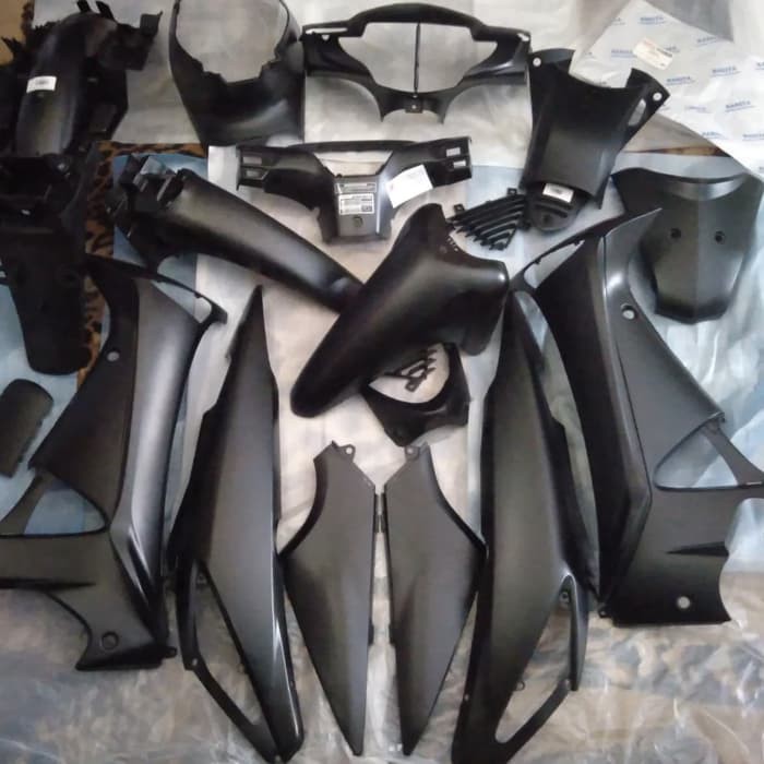 full set satu motor full body supra x 125 lama hitam doff