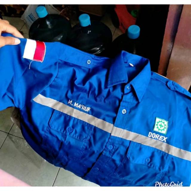 SATU SET BAJU KERJA SAFETY PROYEK LAPANGAN