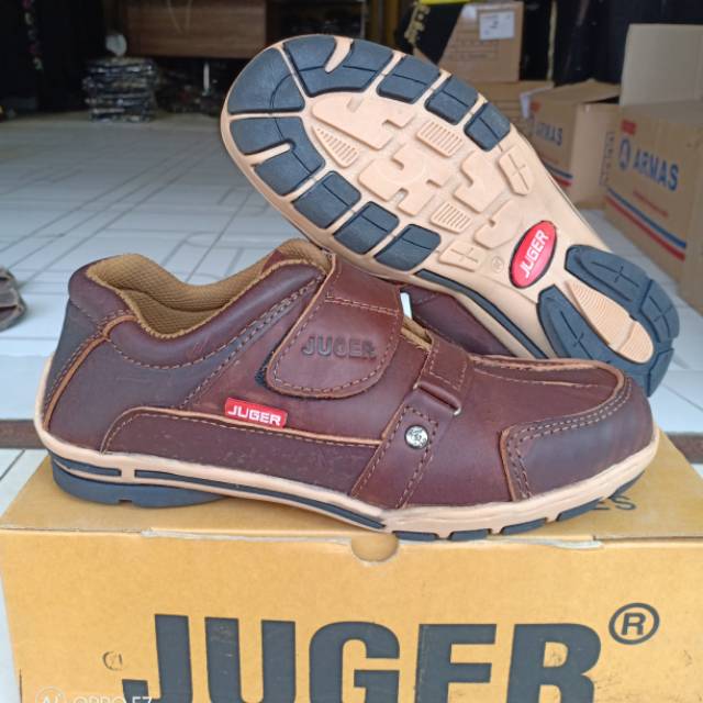 Sepatu casual juger pria kulit asli kode JC 021