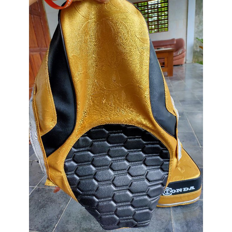 kain kulit jok cb motif hitam motif kotak