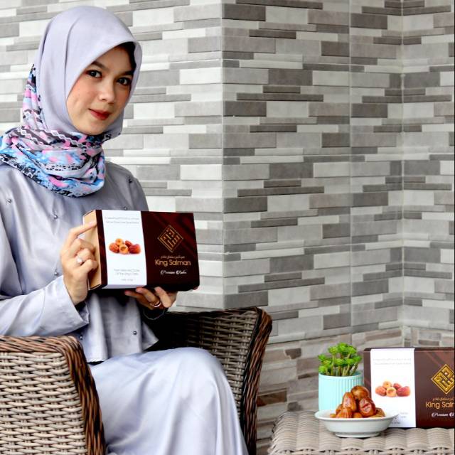 

King Salman kurma premium