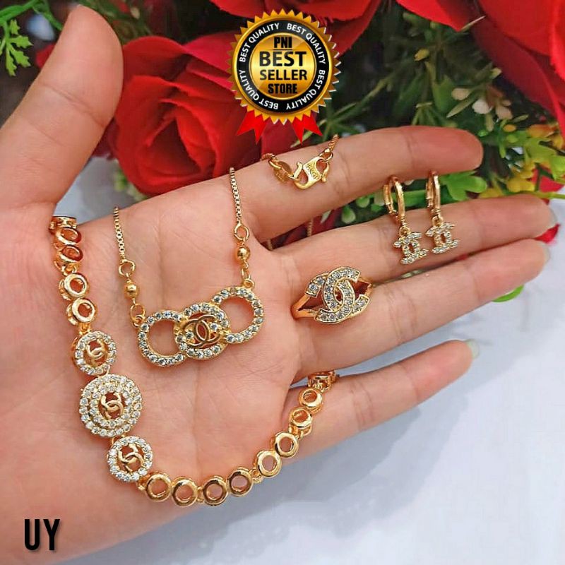 Fourfashion Set Perhiasan Wanita Chennel Full Permata Lapis Emas Premiun PD032