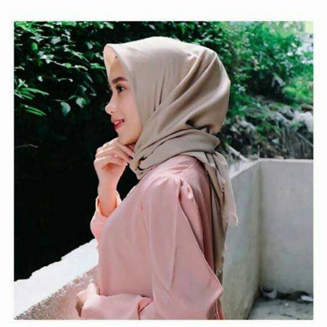 Hijab segiempat Rawis Ori by Saudia Ansania / Saudia Exclusive fatwan-1