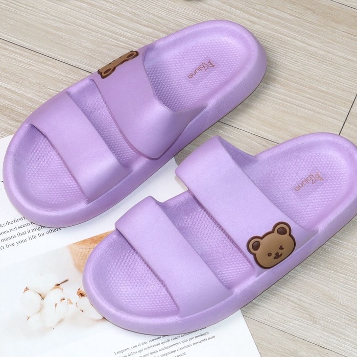 Sendal Wanita Terbaru Jelly Karet Sandal Slop Flat Rumahan Empuk Elastis Sendal Anti Slip HSN109Sandal Slop Unisex Rubber SP21 Tebal Polos Sandal Rumahan / Sandal Rumah/Kamar Mandi H04 Sendal Slipper Empuk Comfy Pria Wanita Anti SlipSandal Jelly Import /