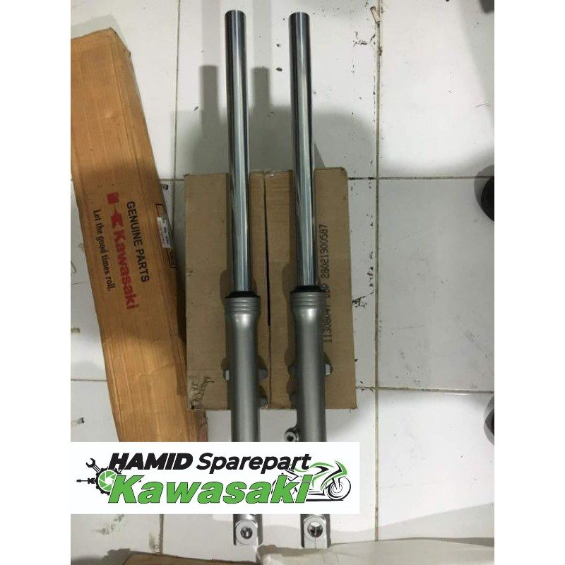 Sepasang As bottom Ninja R Ss lama Original kawasaki KGP