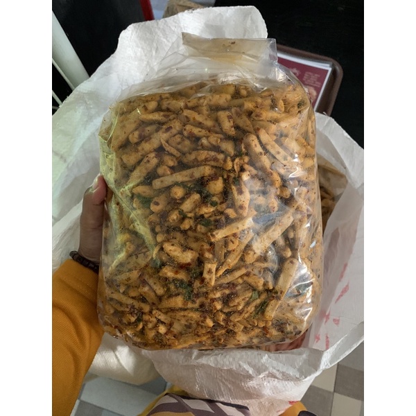 

basreng pedas daun jeruk 1000gr