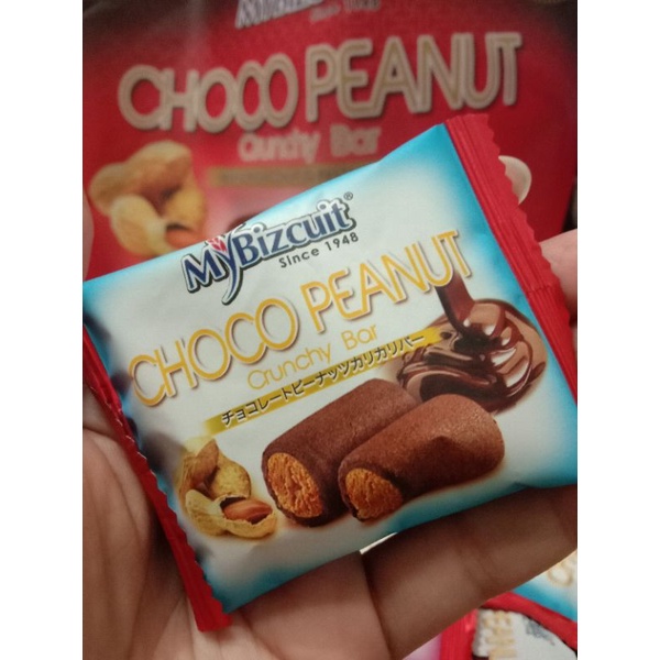 

MyBizcuit Choco Peanut Crunchy Bar 10g/pcs Halal Product Malaysia