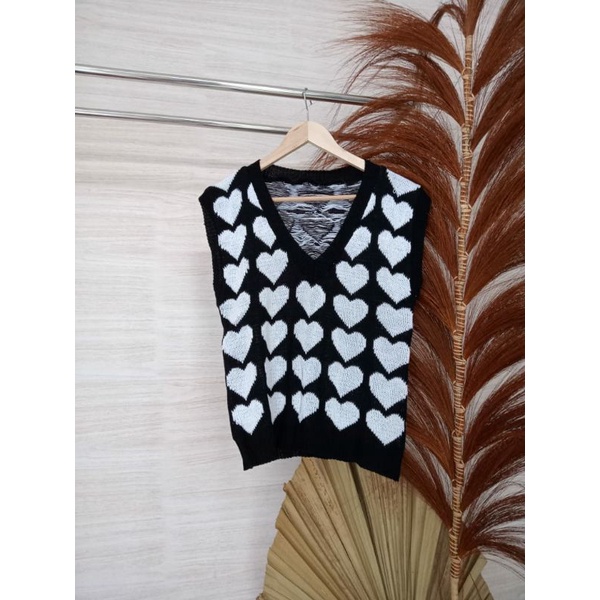 Rompi Vest Love Rajut Korean Style Kekinian/ Vest Rajut Love Tebal Termurah Realpict