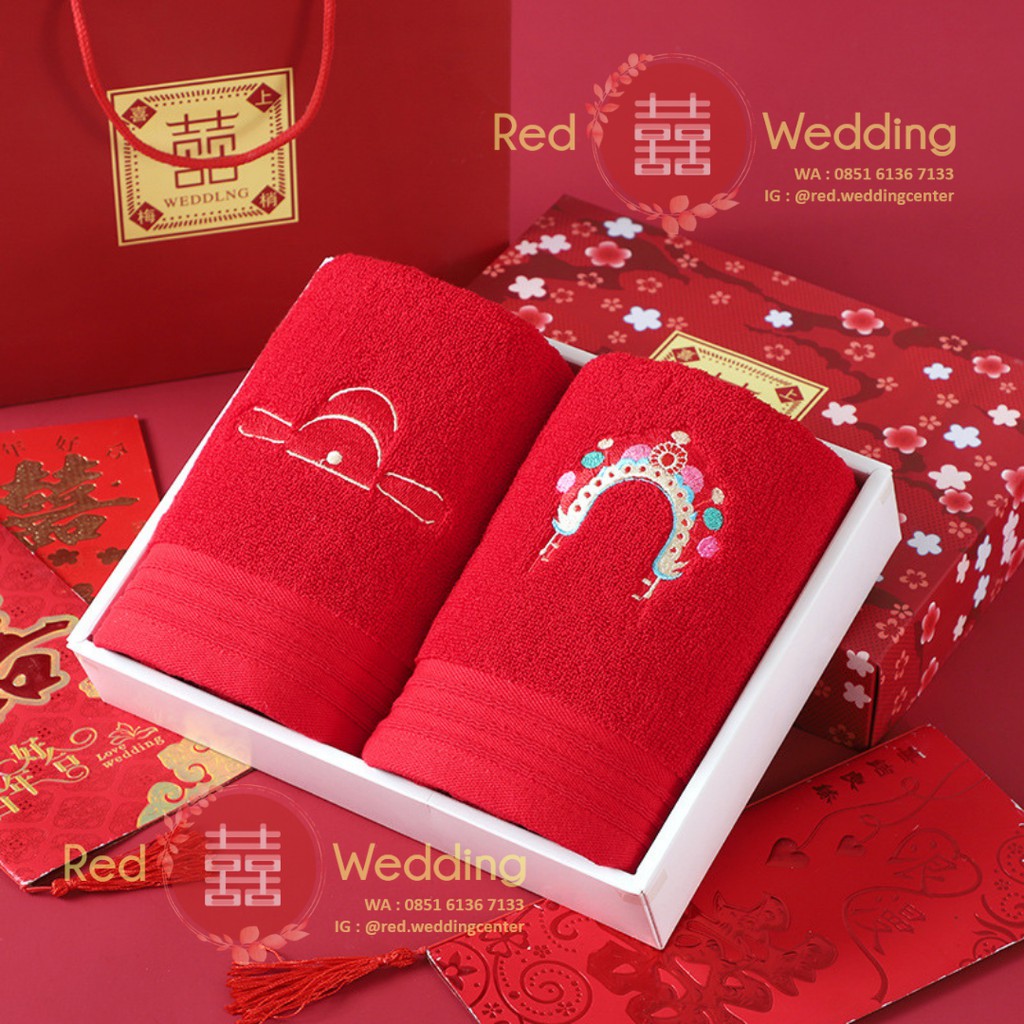 SEPASANG Handuk Merah tema Wedding Dengan Bordir Chinese Crown Pengantin (TANPA BOX)