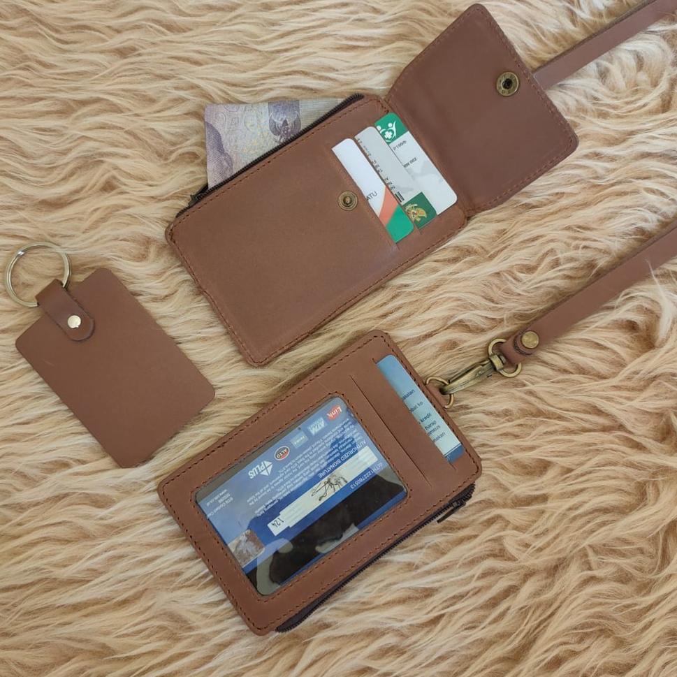 

Super laris || RHBDH Id Card Name Tag Holder Multifungsi Dompet Tempat Kartu Plus Gantungan Tali Lanyard Id Kulit ||Big Sale