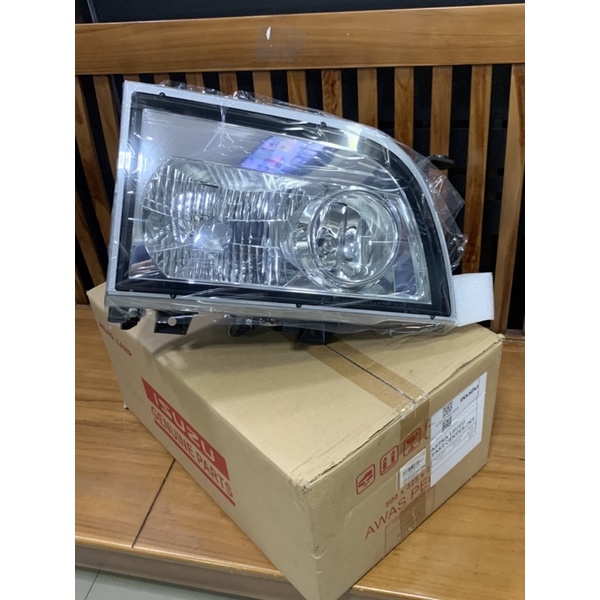 Headlamp Lampu Depan KANAN NKR55 New Facelift Euro2 7-41020 211-A