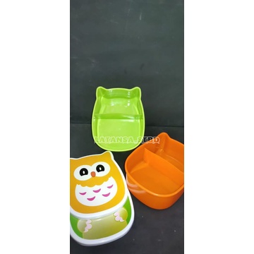 TEPAK MAKAN/KOTAK MAKAN PLASTIK KARAKTER