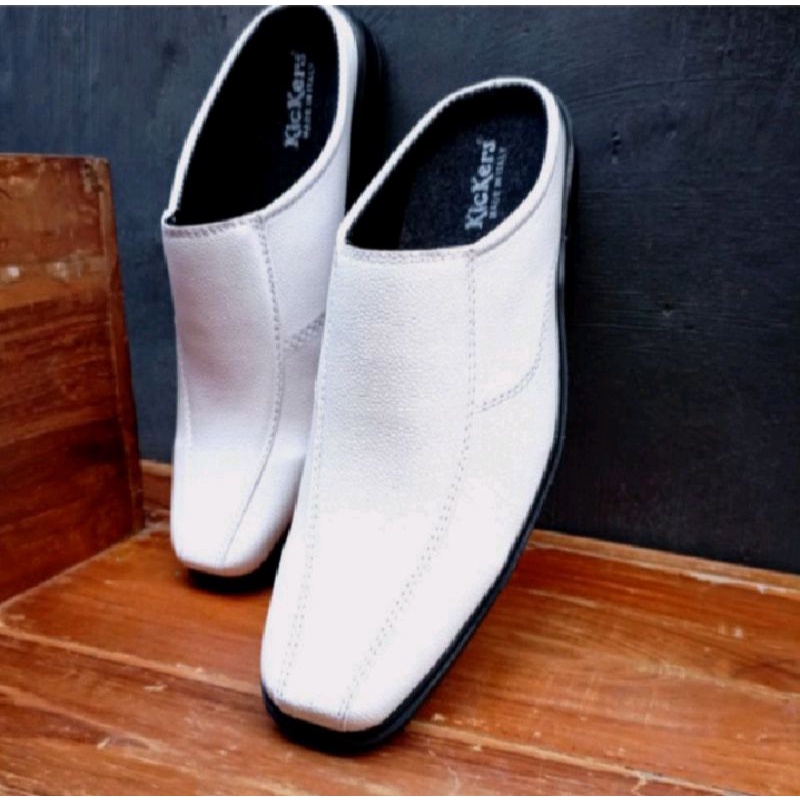 Sepatu sandal pria bustong sepatu pantopel selop cowok sepatu pantovel slip on cowok