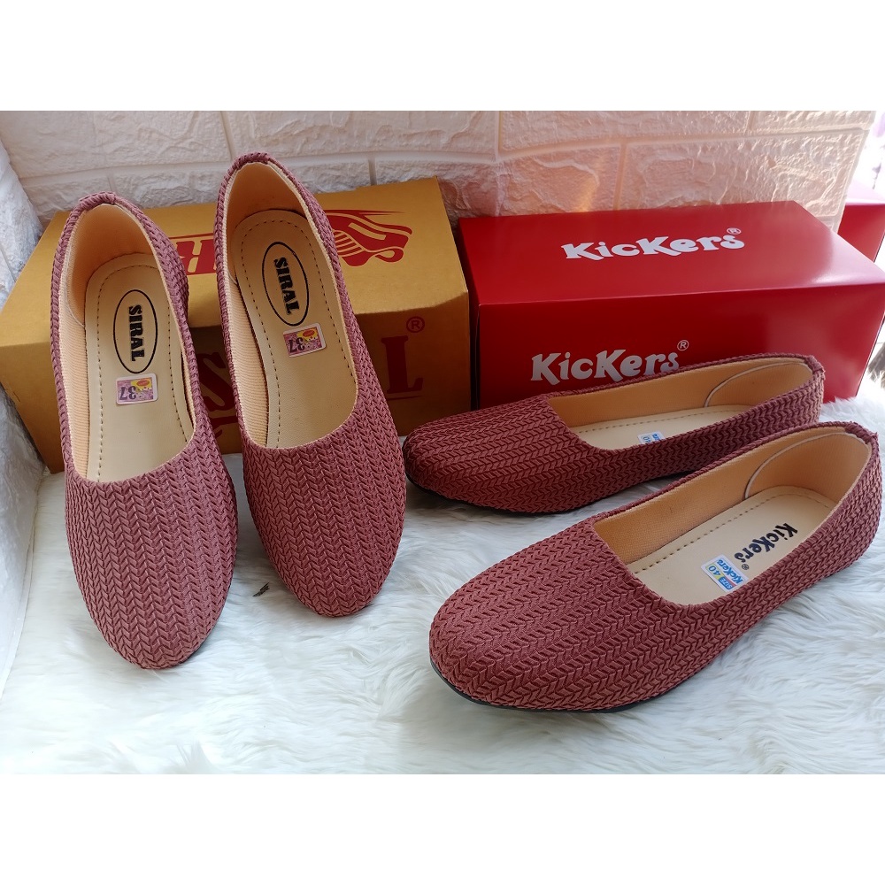 Sepatu Flat Wanita Warna Salem