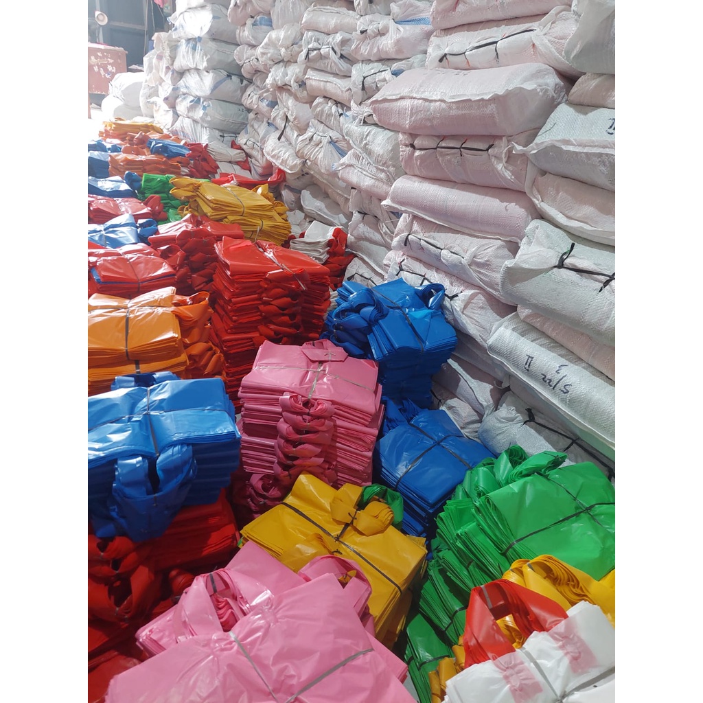 Tas Softhandle murah uk. 20x28 isi 100pcs/Plastik Packing warna/Shopping bag warna/Tas souvenir warna