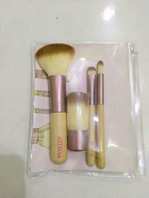 ☃Cutezz_Ching1☃Emina Brush Set - Kuas Makeup Set