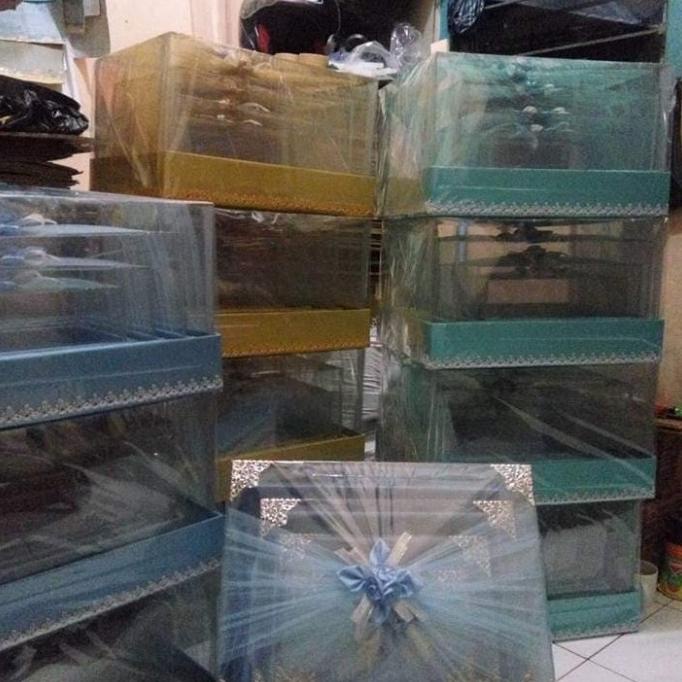 

AKSESORIS PERNIKAHAN KOTAK SESERAHAN SATU SET MIKA TINGGI KELAMBU/BOX HANTARAN PERLENGKAPAN PESTA CRAFT