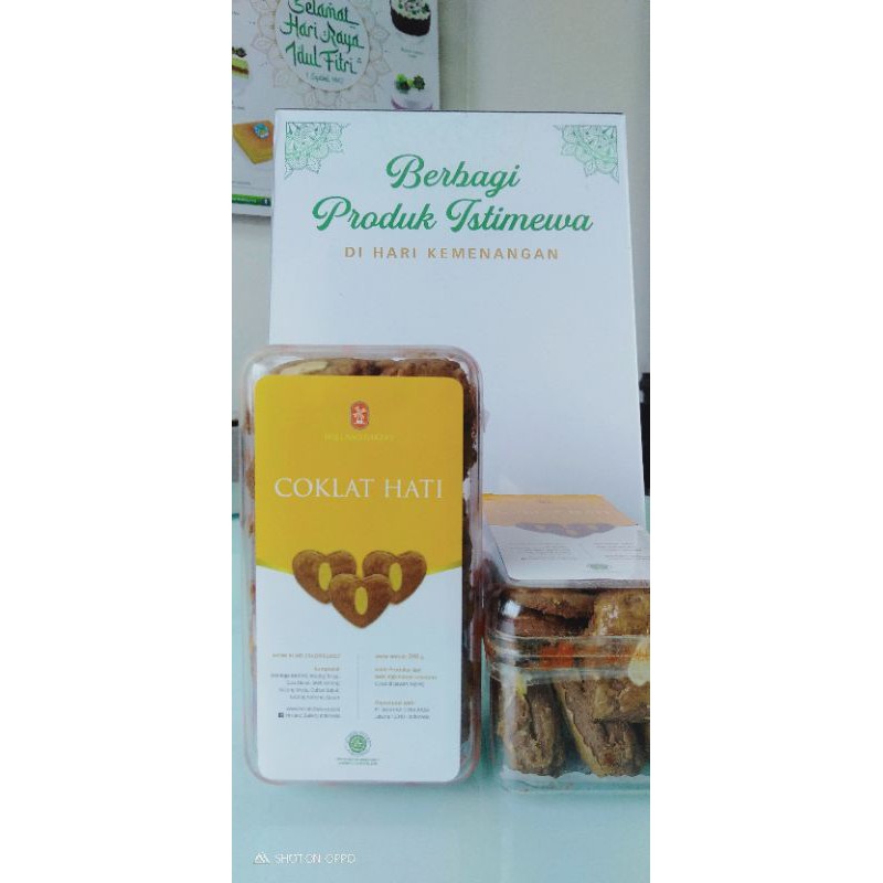 

cookies coklat hati premium Holland bakery