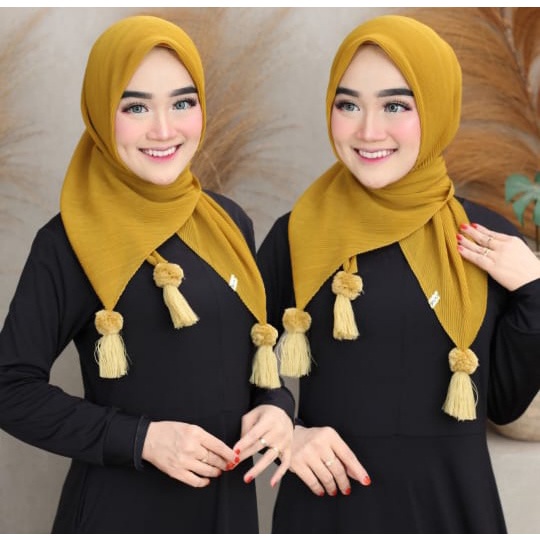 HIJAB SEGIEMPAT PLISKET /SEGI EMPAT PLISKET POM POM / BELLA SQUARE /HIJAB SQUARE PLISKET/HIJAB BELLA