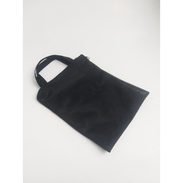 POUCH KOSMETIK - POUCH SABUN- POUCH BAG ALAT MANDI RITSLETING BAHAN JARING