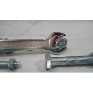 Promo bulan ini Baut Putih M16 x 50 Hex Kunci 24 Diskon 35%