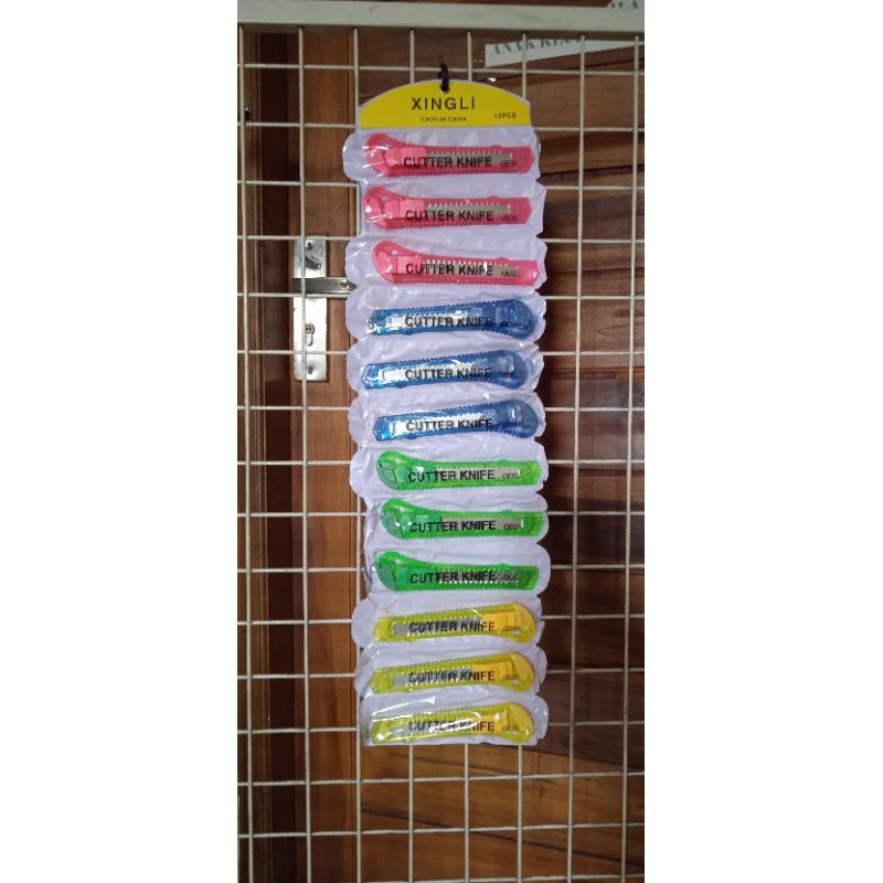 

Promo Cuci Gudang Cutter Knife Xingli isi12pcs