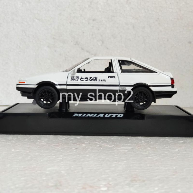 Diecast miniauto Toyota Trueno AE86Skala 1:32Mobil Toyota Trueno AE86TakumiInitial D series